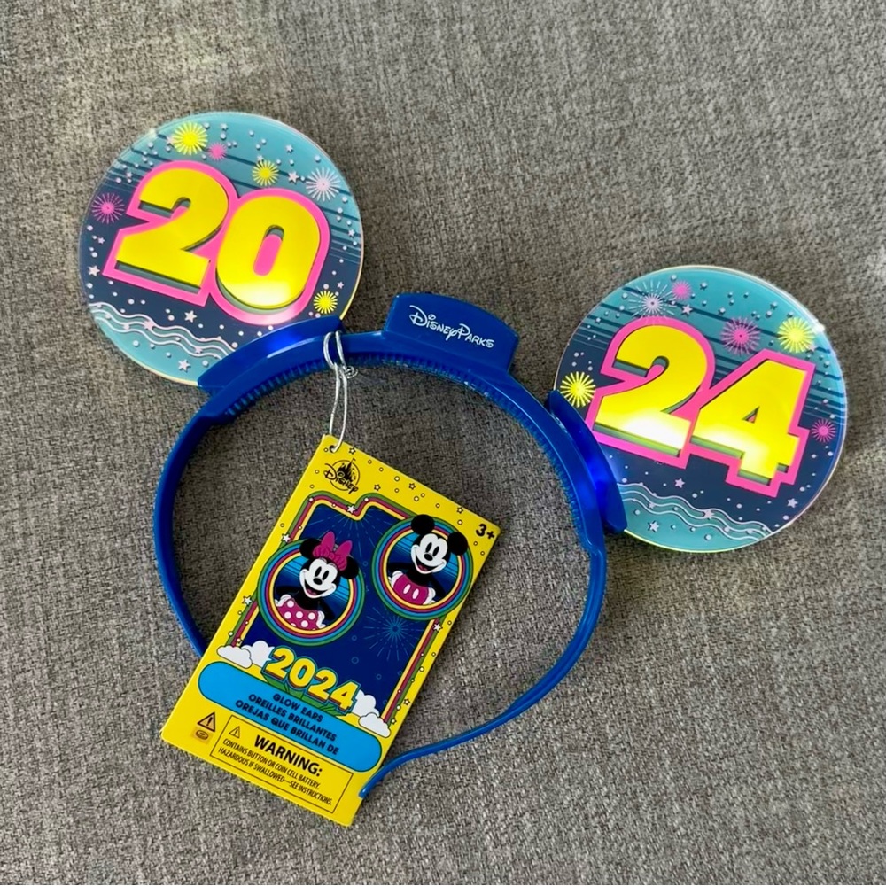 Disney Parks 2024 Light Up Ears Headband